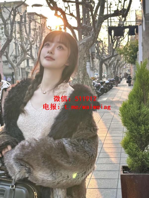 邻家女神金苑
