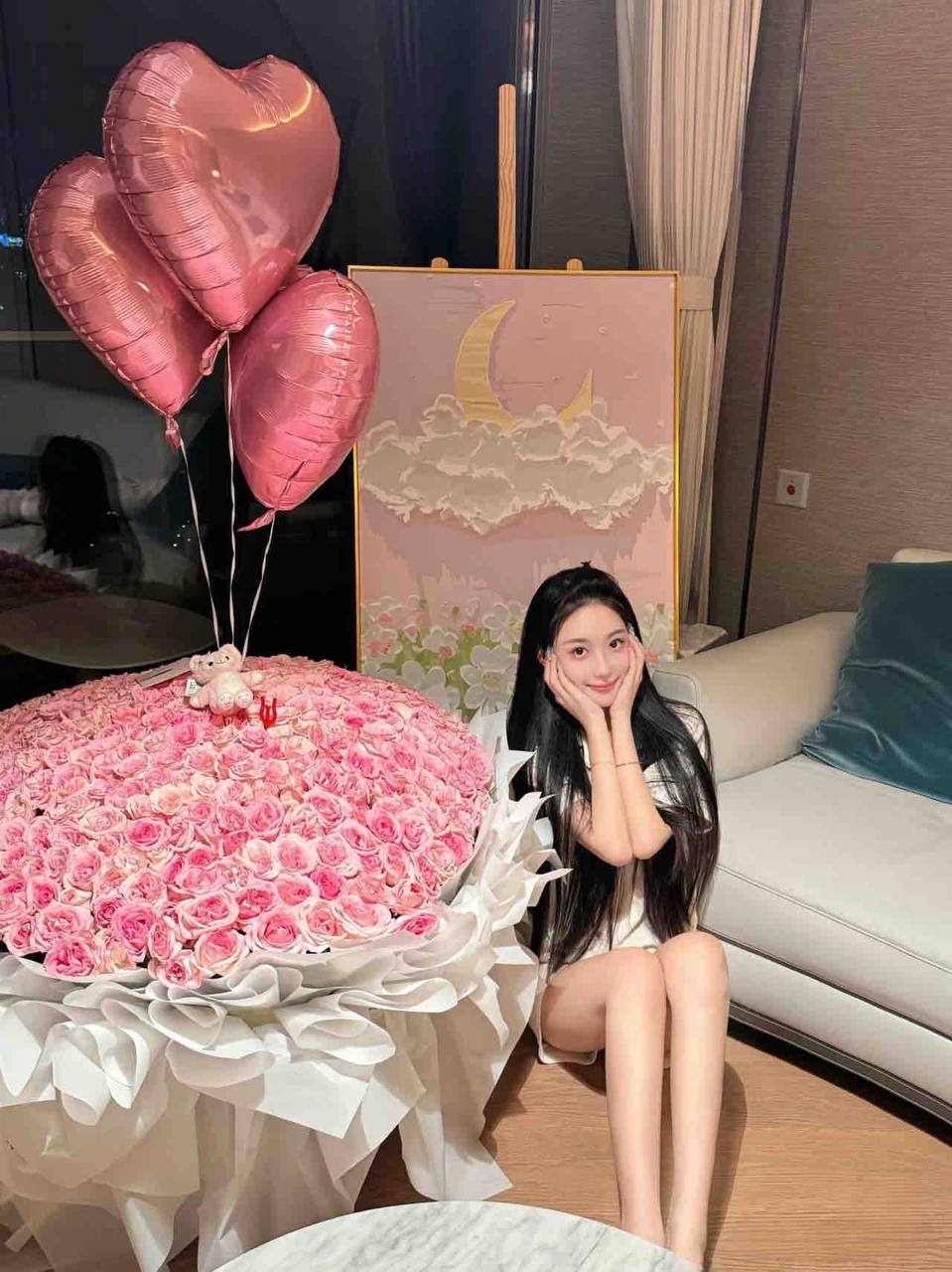 气质迷人美女Maris