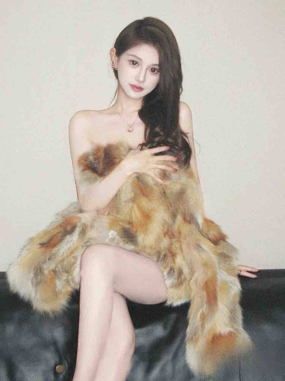 气质迷人美女Maris
