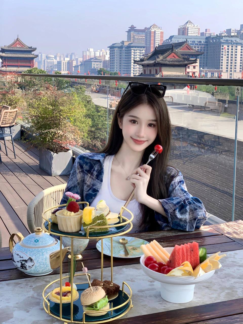 气质优雅御姐薇诺