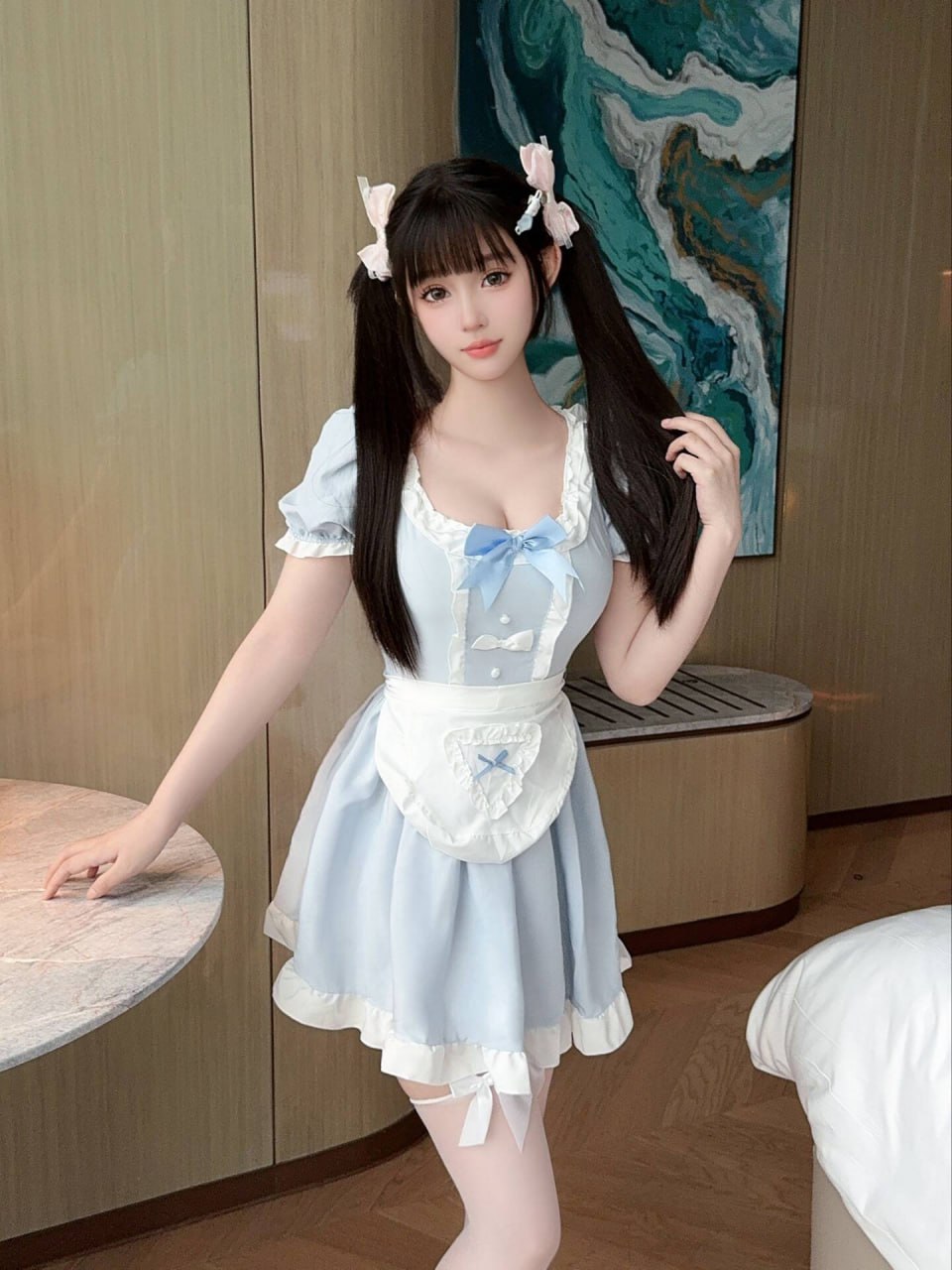 童颜萝莉艺瑾