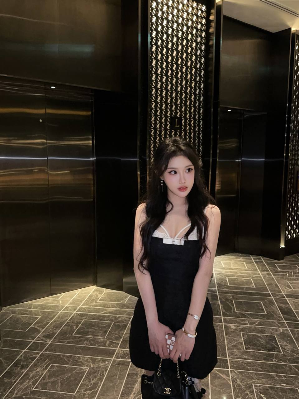 清冷气质仙女感Verin
