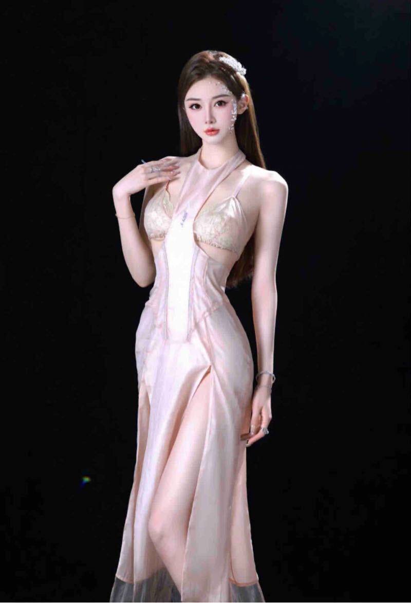 完美比例超模Surin