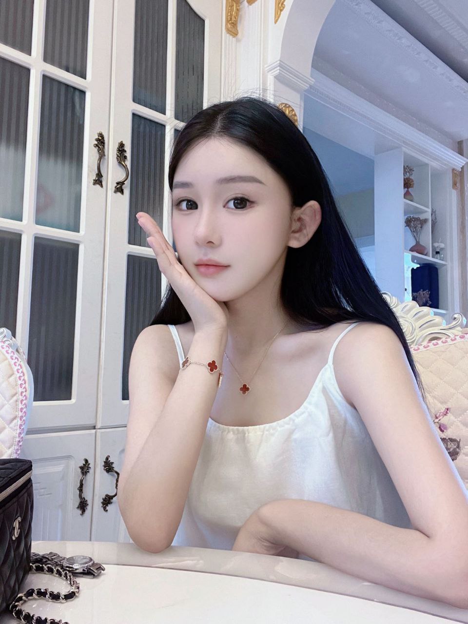 舞蹈特长生Alita