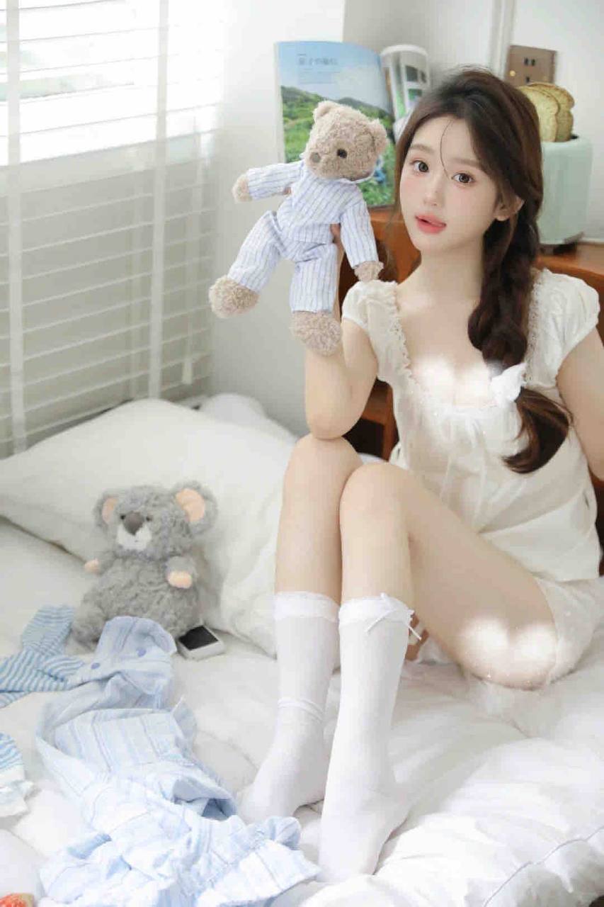 纯白温柔少女Jorla