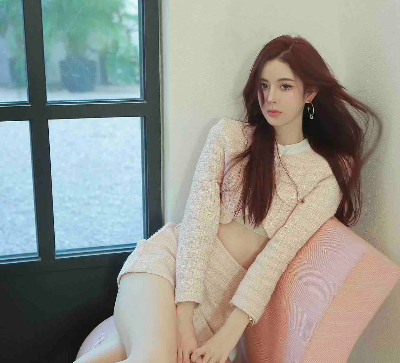 冷艳迷人女神Vivian
