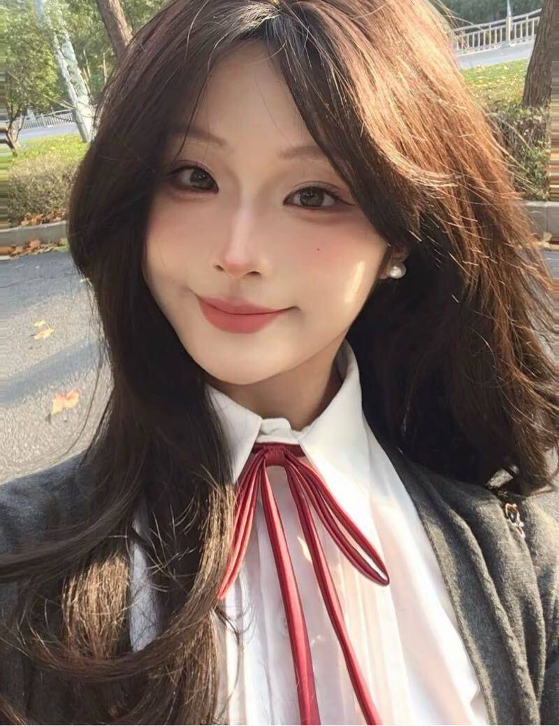 肤白貌美江芊