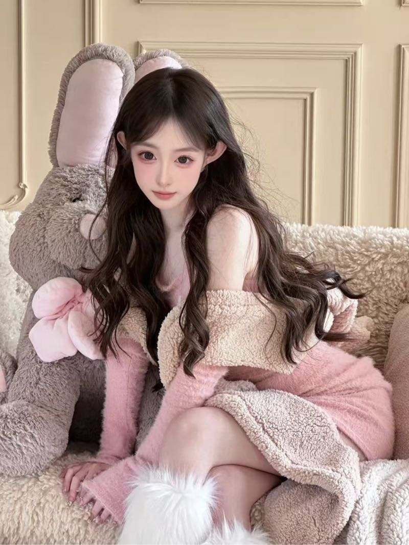 宝藏学生女孩若溪