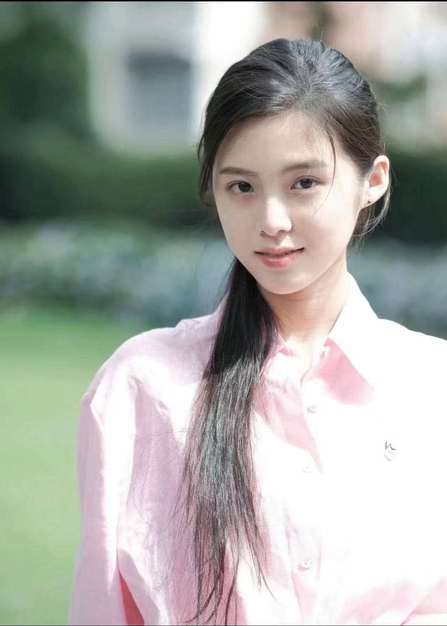 艺术院校在读恩恩