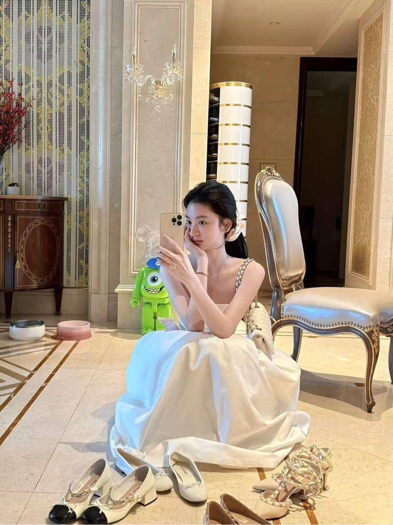 眉眼灵动莉儿