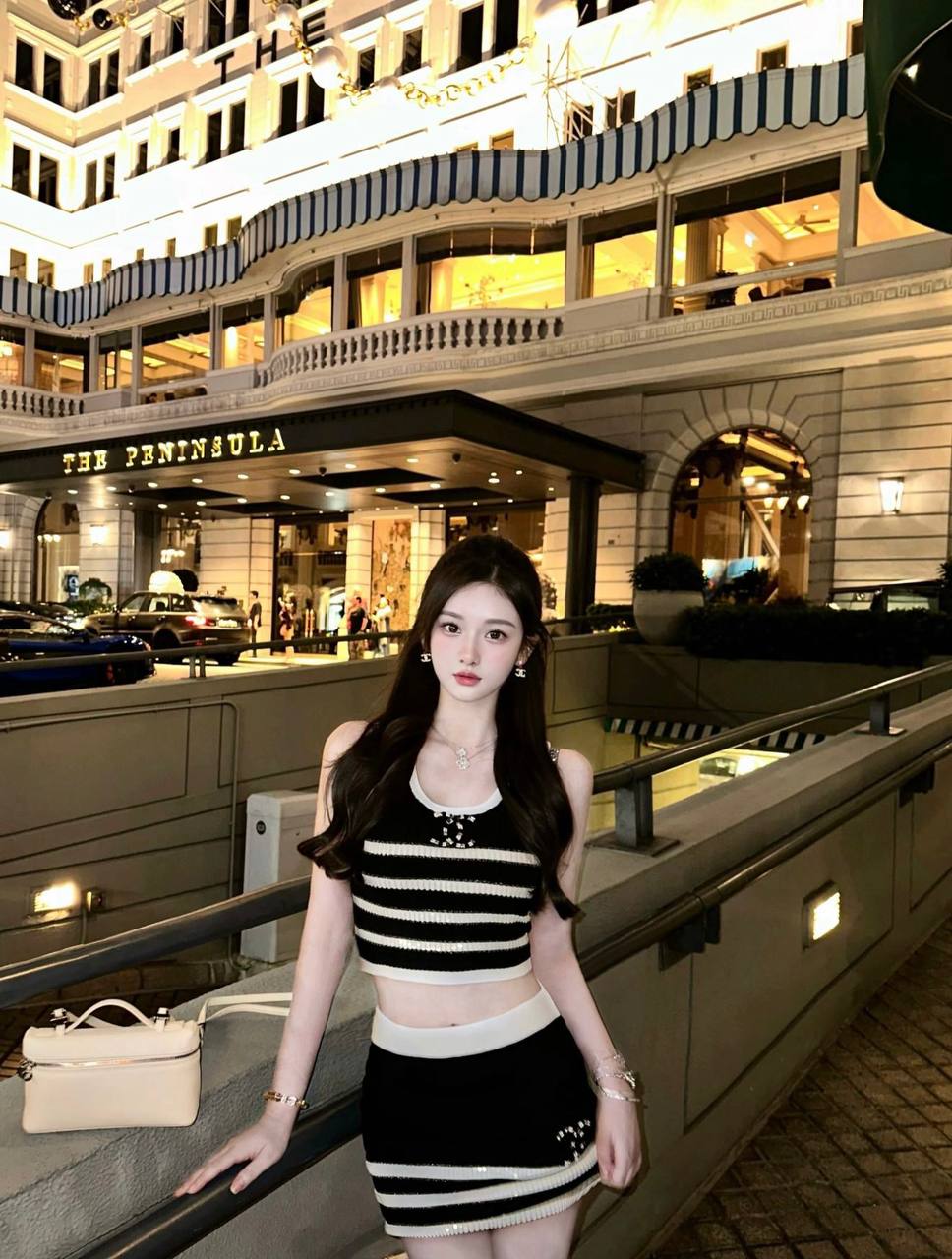 艺术学院校花洛菲