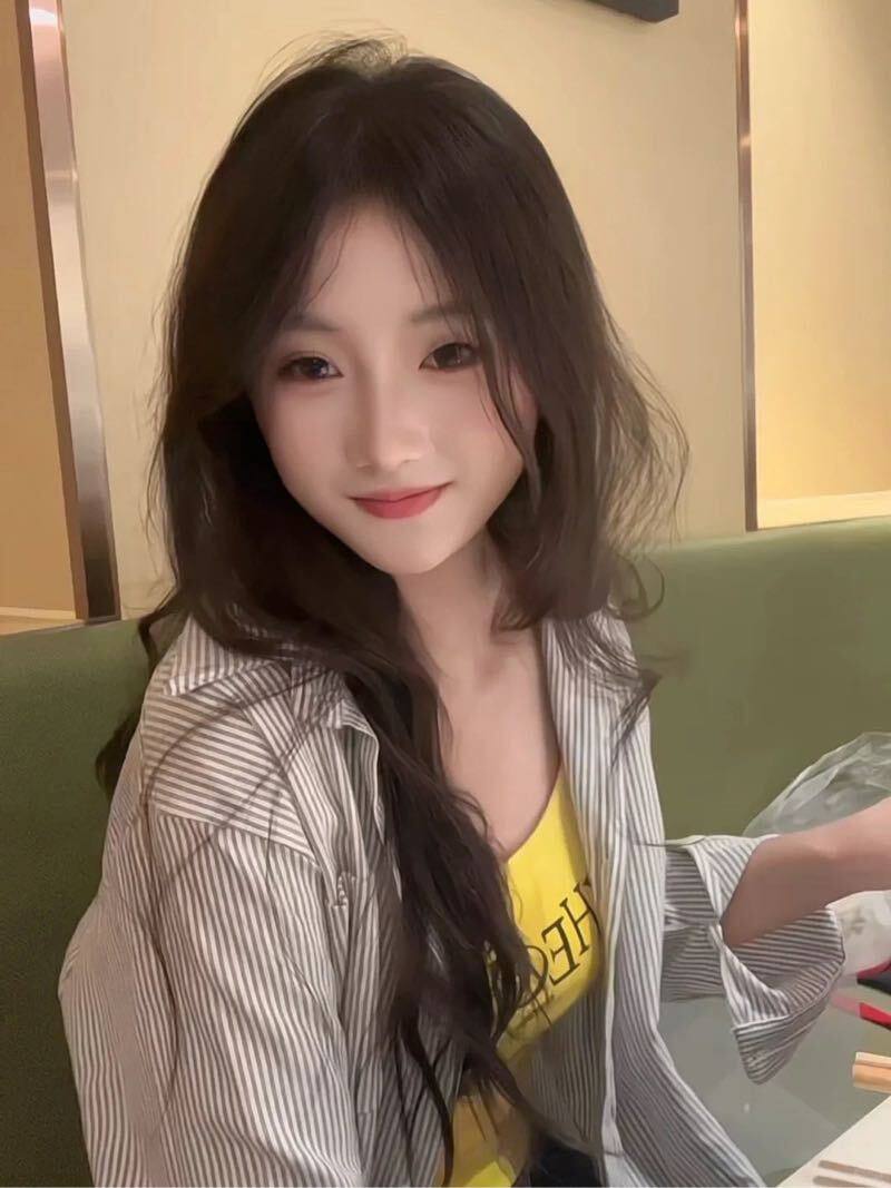 美少女校花沁沁