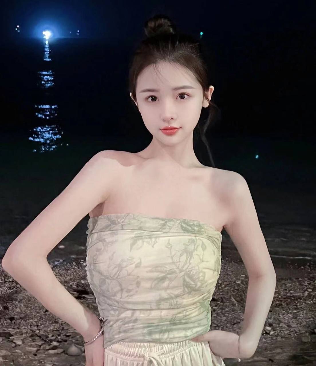 纯天然清纯美女Fayen