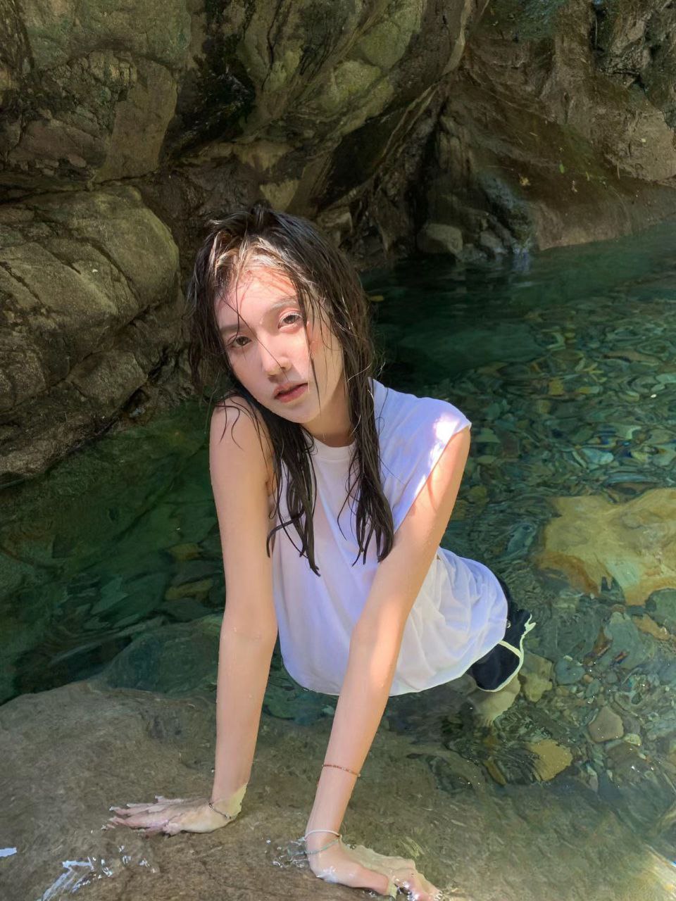 乖巧可人Velyn