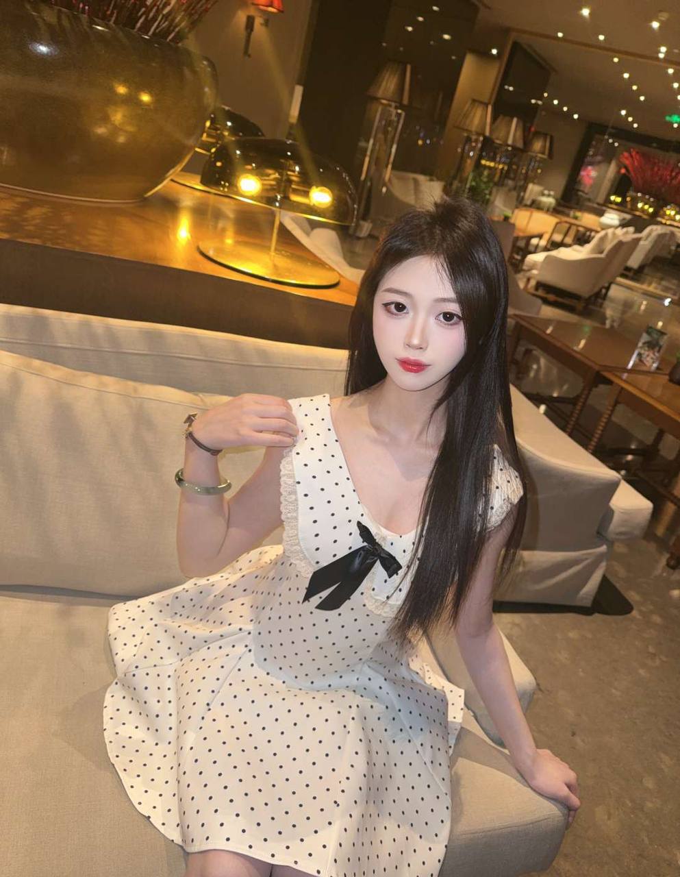 贴心小女友梅媛媛