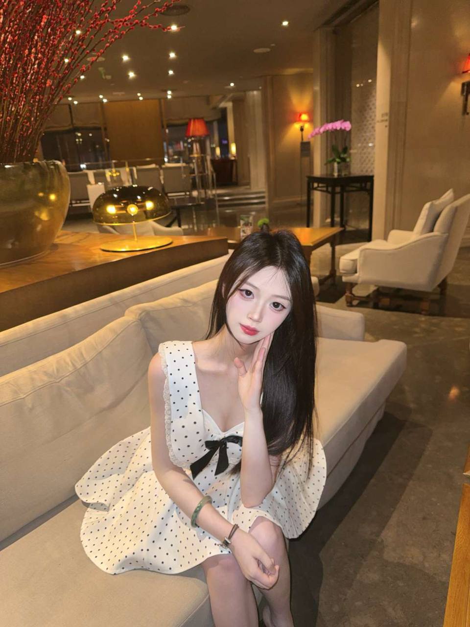 贴心小女友梅媛媛