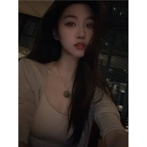自然气质新人苏一