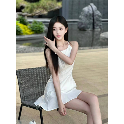 气质满分Nora