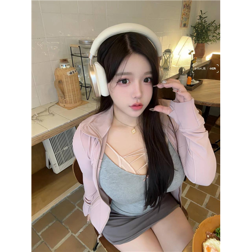 你的私人极品尤物Joery
