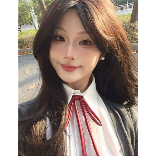 肤白貌美江芊