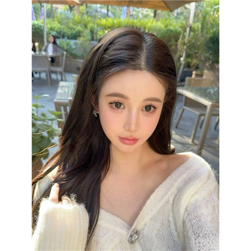 混血小美女Fynor